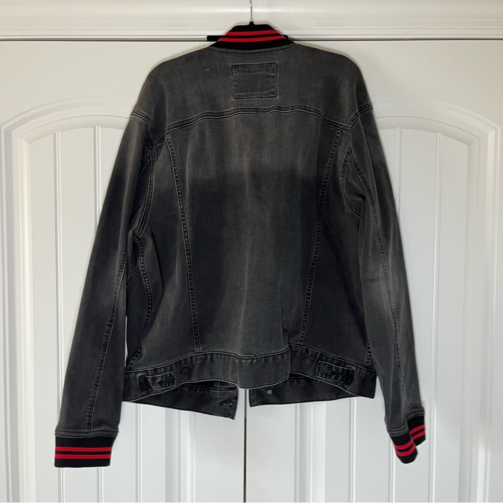Express x Victor Oladipo Black Denim Jean Jacket Men’s XL Grunge Preppy - Picture 9 of 9